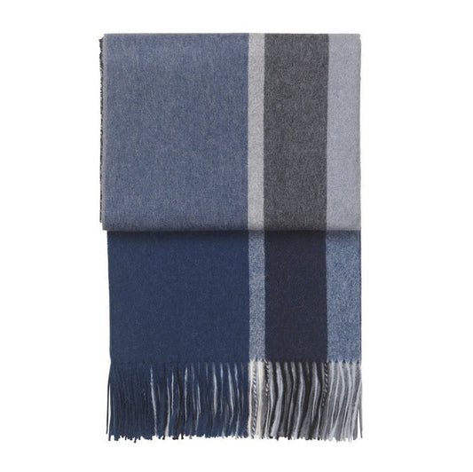 Elvang Denmark Manhattan Throw In Dark Blue/Asphalt In 50% Alpaca & 40% Sheep Wool 130x200cm