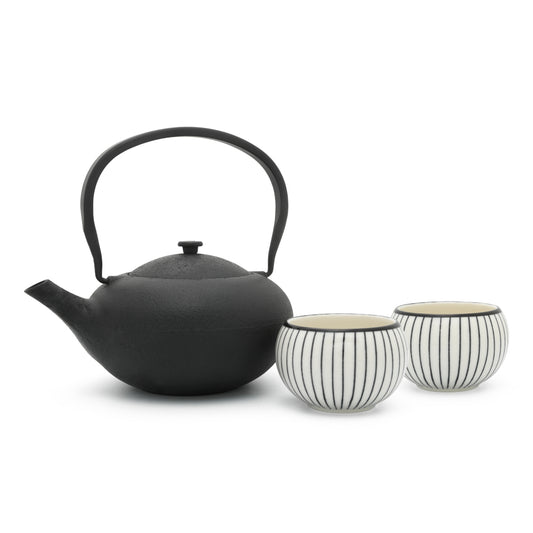 Bredemeijer Gift Set With Shanxi Design Teapot 1.0L in Black Cast Iron With 2 Porcelain Black & White Mugs